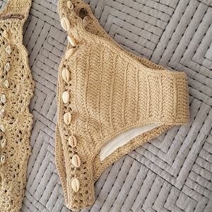 Bathing suit